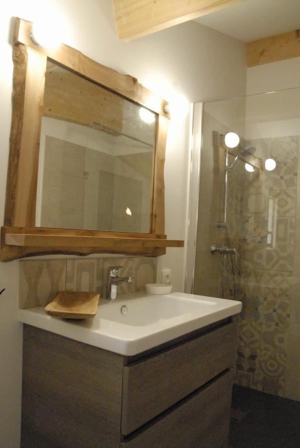 Les Chambres D'Ausilia Sablons  Ngoại thất bức ảnh